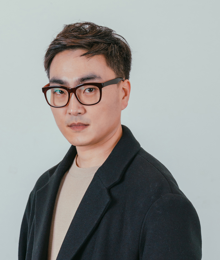 김상우 DIRECTOR